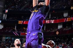 格林复出首战，步行者状态火爆，状态爆棚成为焦点！