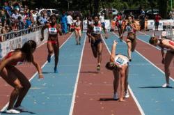 巴特勒官方宣布刷新纪录新规，日本队引发争议！赛场气氛高涨