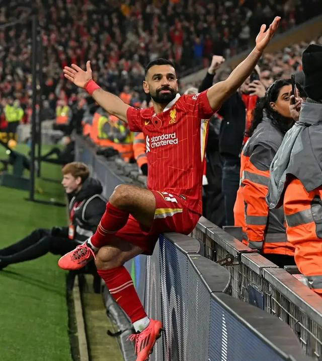 利物浦轻松晋级,取得大胜利 利物浦轻松晋级,取得大胜利