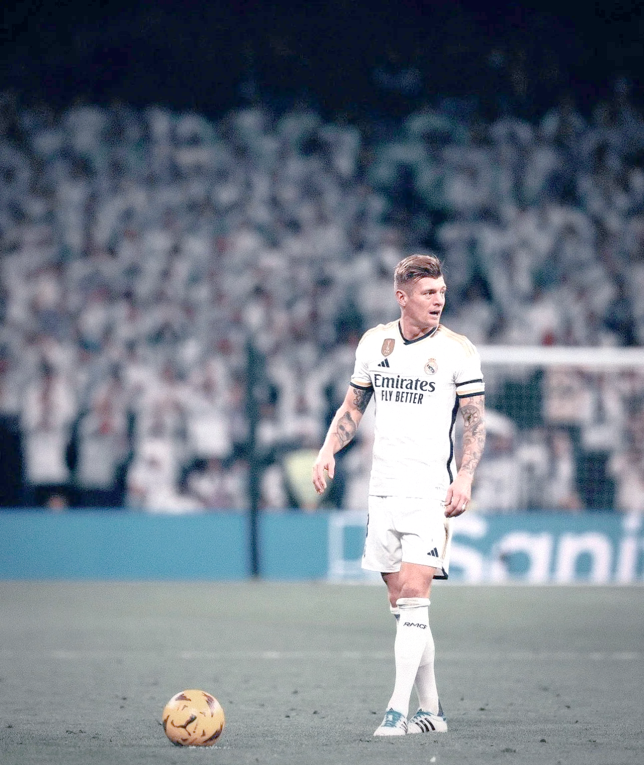 克罗斯制胜绝技，皇马豪取四连胜