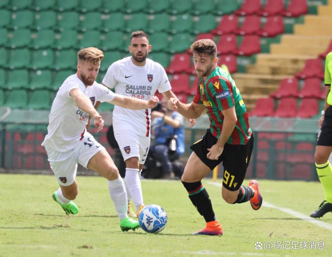 关于连胜终结!意大利队拳击赛事中意外刷新纪录的信息 关于连胜终结!意大利队拳击赛事中意外刷新纪录的信息