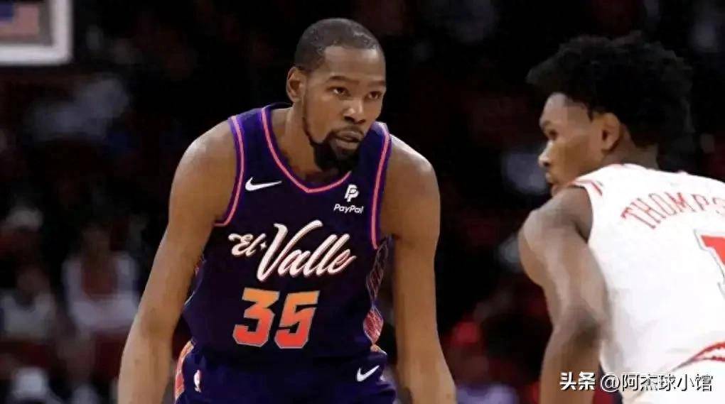 杜兰特在TL比赛中战术调整，战术调整引发热议！