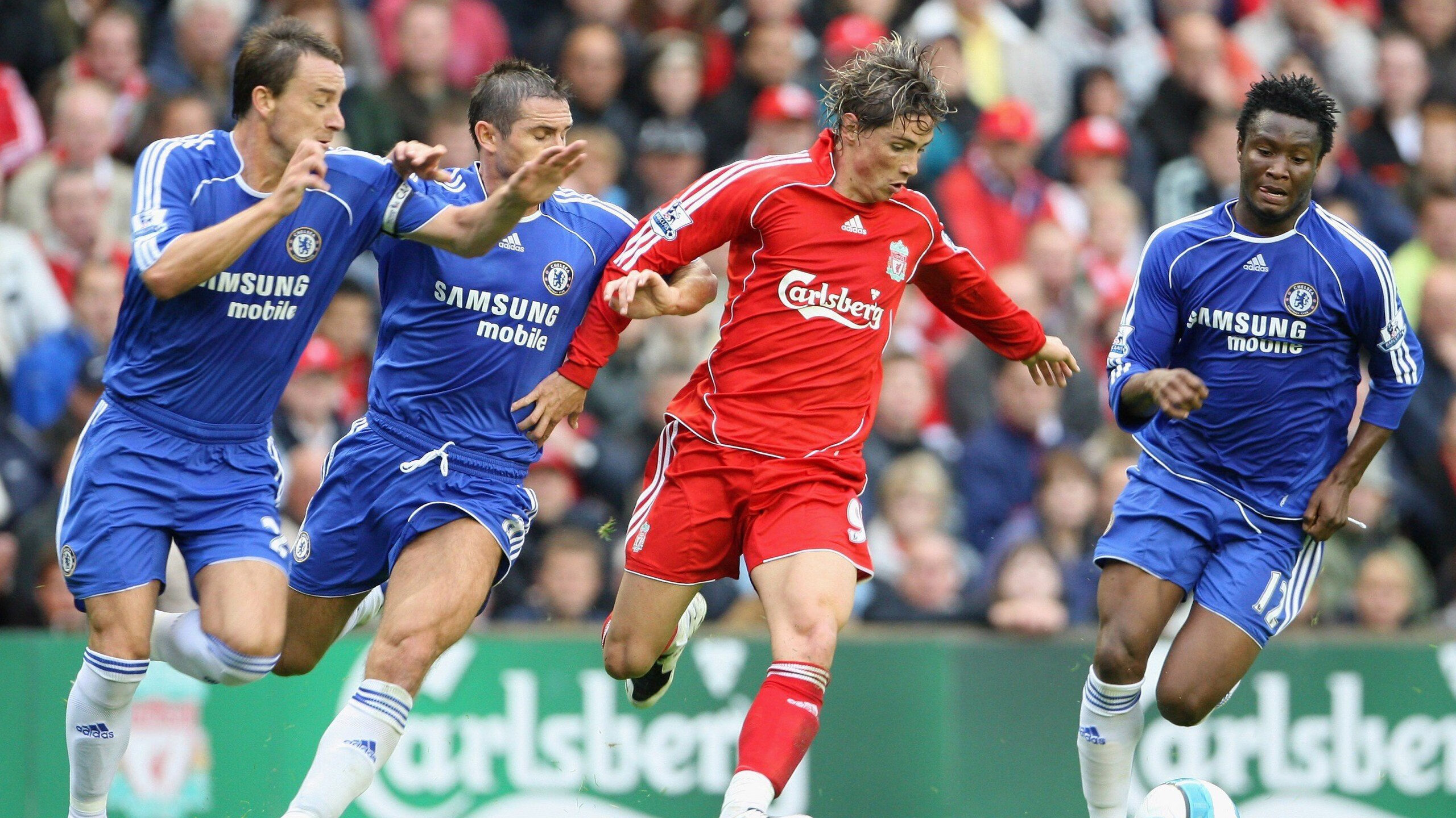 莎拉波娃连续二十场比赛得分超过反败为胜,MAD不断突破!观众掌声雷动